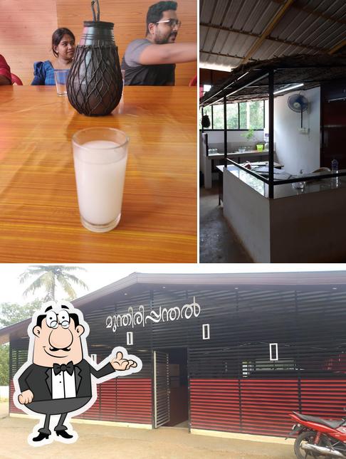 The interior of Mundiri pandal family Restaurant velliyazchakkavu