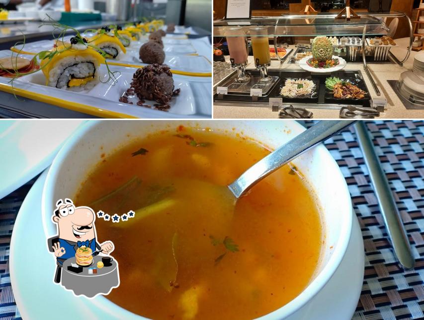 Meals at Tangerine, The World Kitchen - Radisson Salem