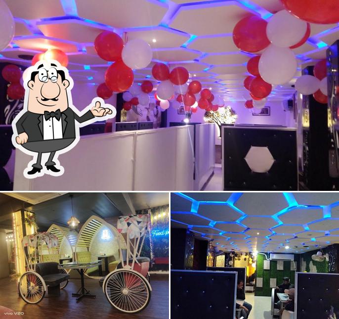 The interior of Food palace