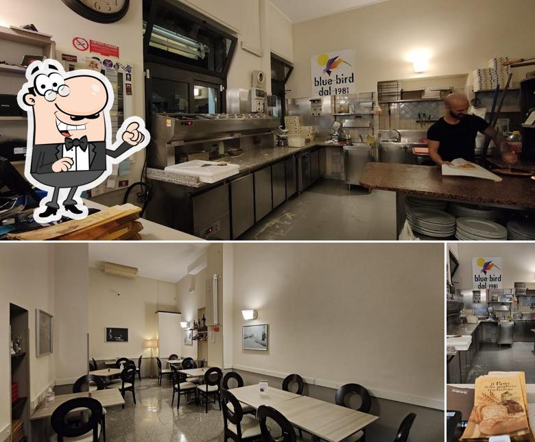 Gli interni di Pizzeria Blue Bird