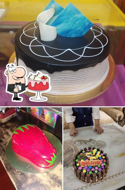 Look at this picture of The Cake Masters