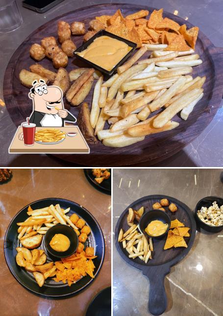 French fries at Papa Louie's Pizza Bhuj