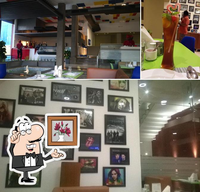 Check out how Cafe Sandwicho looks inside