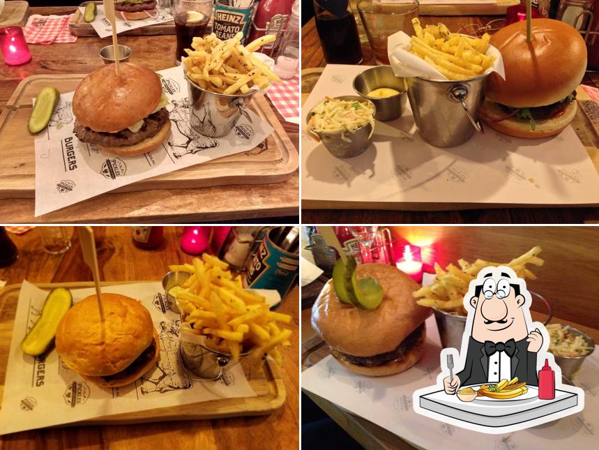 Firma Pickles Burgers & Wines