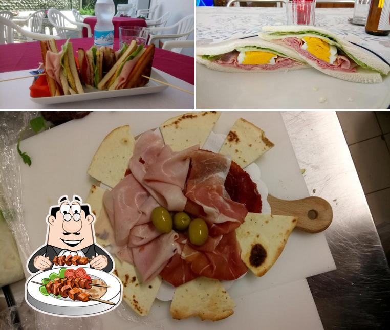 Platti al Bar Mora