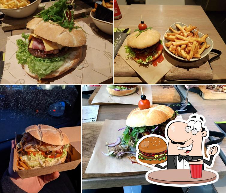 De Snackbar lunch and dinner