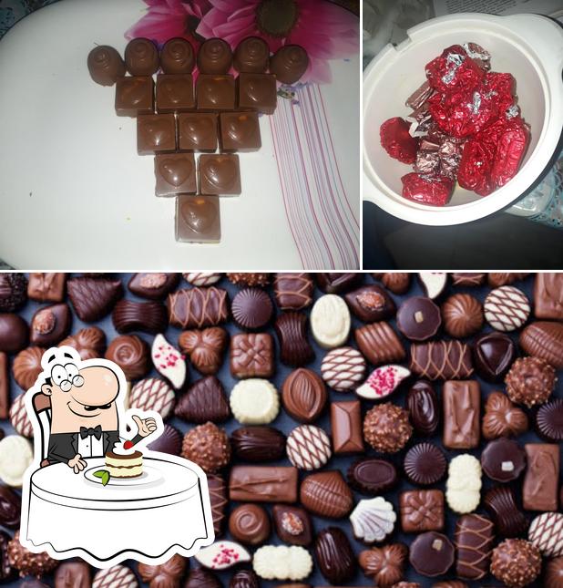 CRAZY GRILL serves a variety of desserts