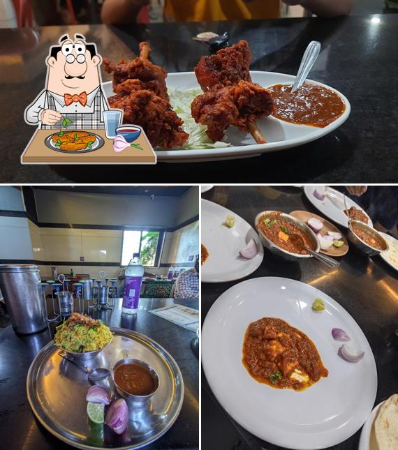 Chicken wings at Hotel Abhinath