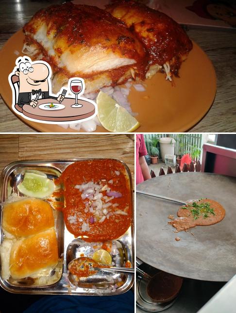 Food at MH12 PAV BHAJI (main branch)