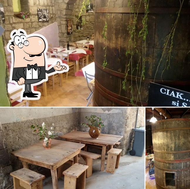 Questa è la immagine che raffigura la interni e esterno di Ciak Trattoria da Piccio