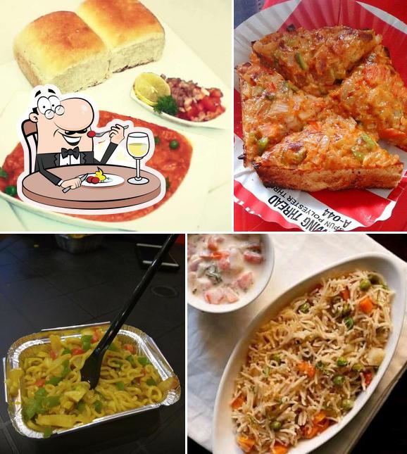 Meals at Jay Bhavani Vadapav