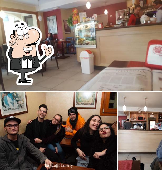 Gli interni di Bar Caffè Liberty