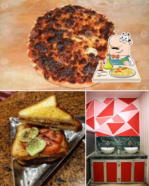 Food at Vyanjan Restaurant