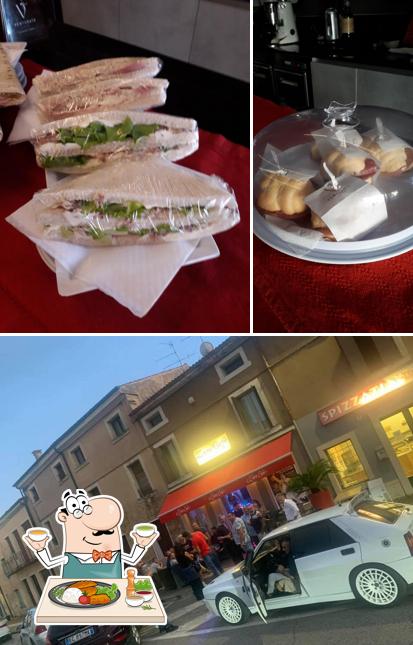 Tra le varie cose da Zara Cafe si possono trovare la cibo e esterno