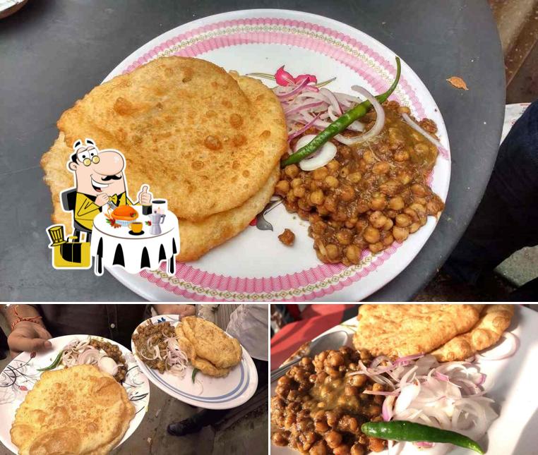 Food at Chache Di Hatti