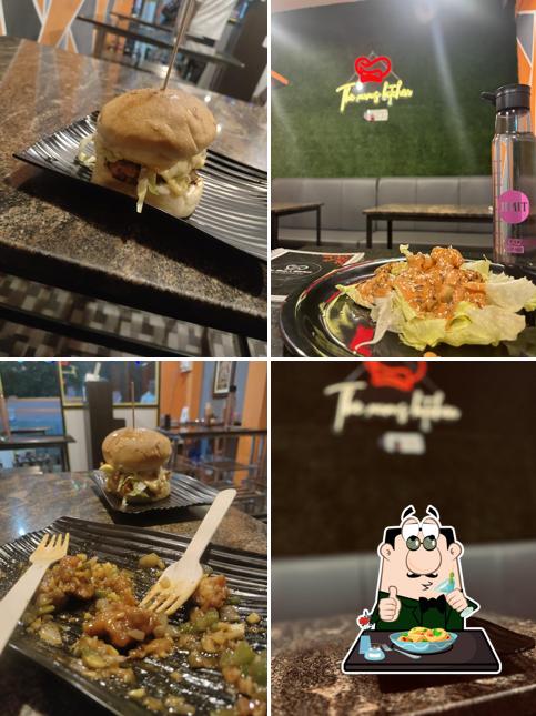 Food at The Mom’s Kitchen