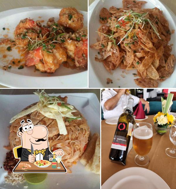 Pad thai at Xo & Mi @ Le Belvedere