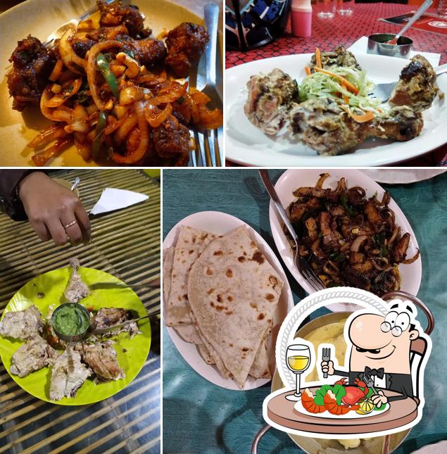 Try out seafood at Bhogjora Restaurant