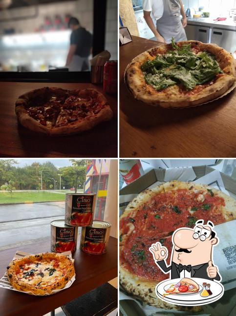 Escolha diferentes tipos de pizza