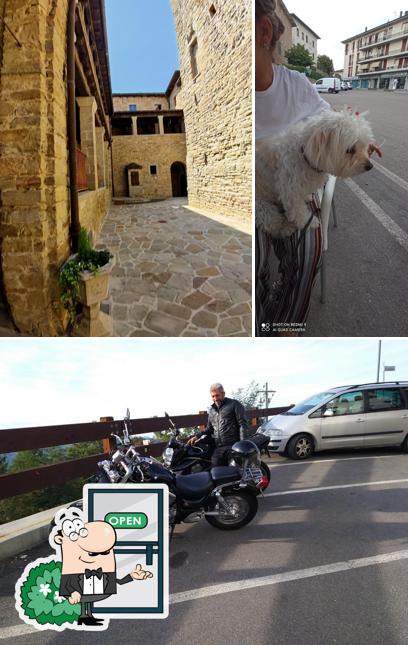 Guarda gli esterni di Bar Coriani