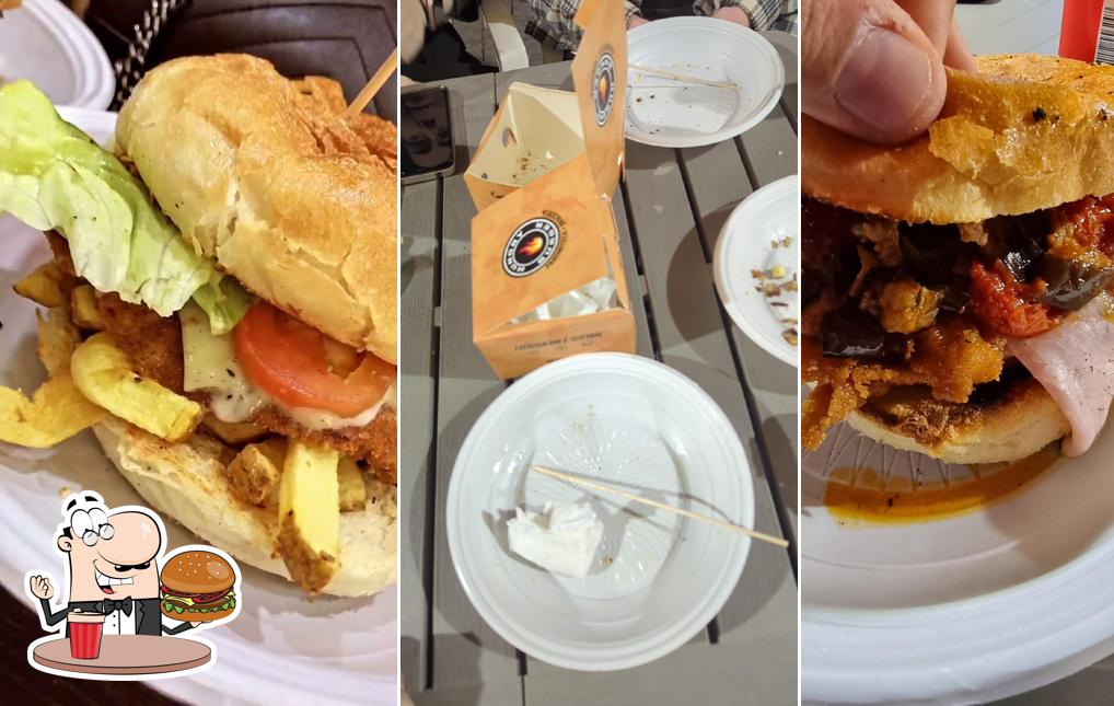 Hungry burger serve un'ampia varietà di opzioni per gli amanti dell'hamburger