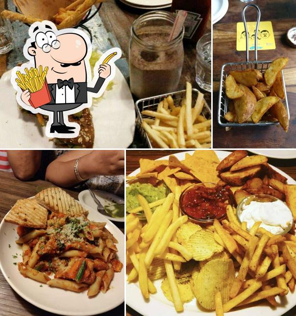 Order chips at Cafe Delhi Heights