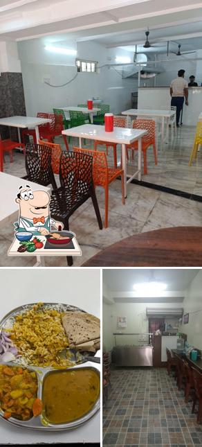 Chicken curry at Eat Fit Punjabi Restaurant