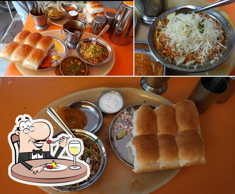 Food at Tatya Misal House