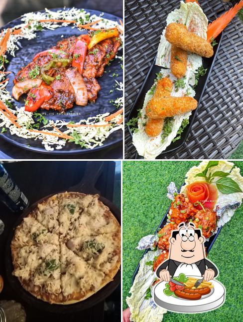 Meals at the mad java