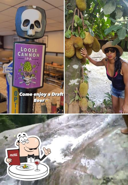 O Bar se destaca pelo comida e exterior