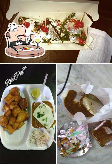 Food at Mayur Pan House