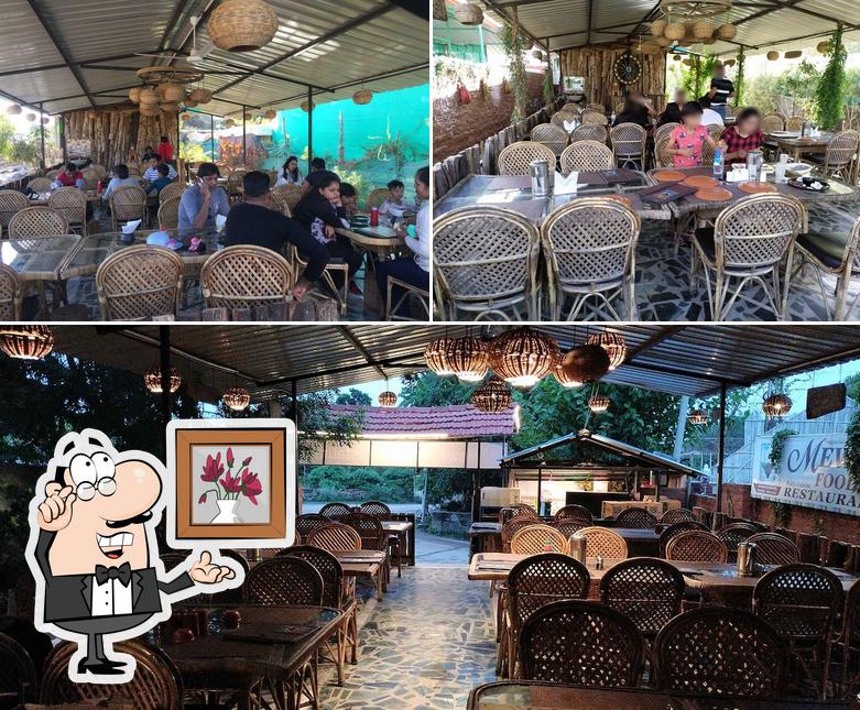 Check out how MEWAR FOODIES BEST PLACE TO EAT IN UDAIPUR INDIA'S SUPER HEALTHY ECO CONSCIOUS RESTAURANT looks inside