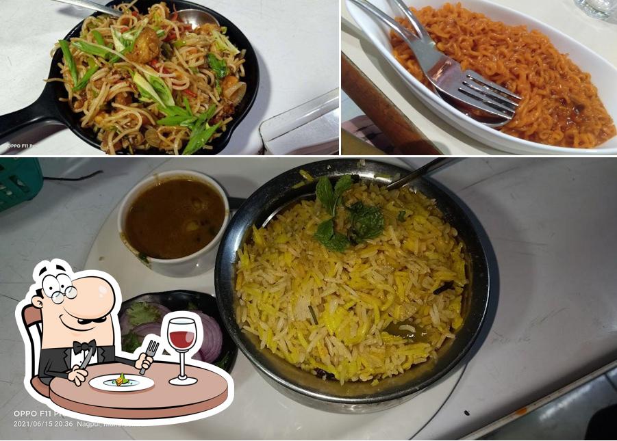 Food at JMV Food Zone