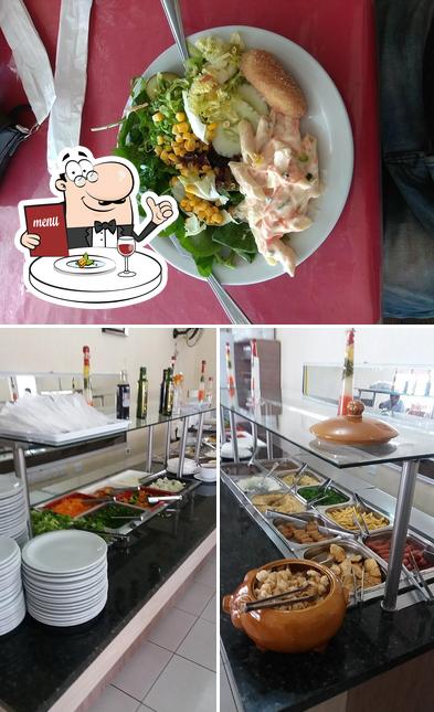 Comida em Restaurante Mn