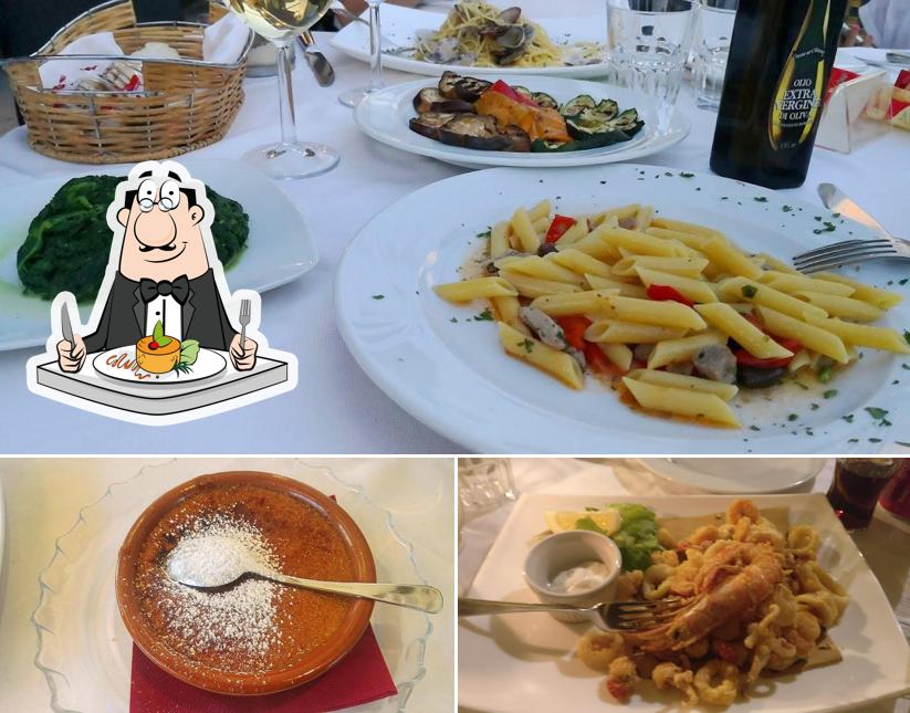 Cibo al Trattoria Nonna Dina
