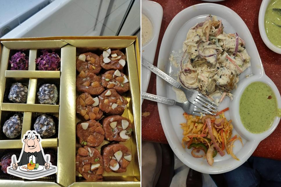 Food at New Banarsi Di Hatti