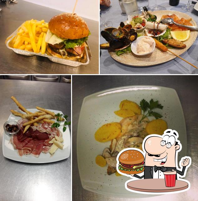 Ordina un hamburger a Ristorante Pizzeria Al Branca
