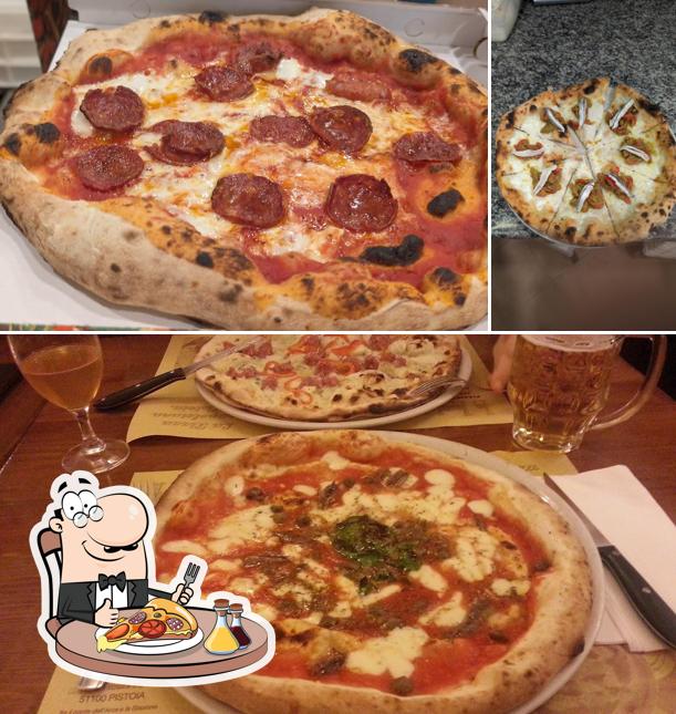 Scegli tra le svariate varianti di pizza