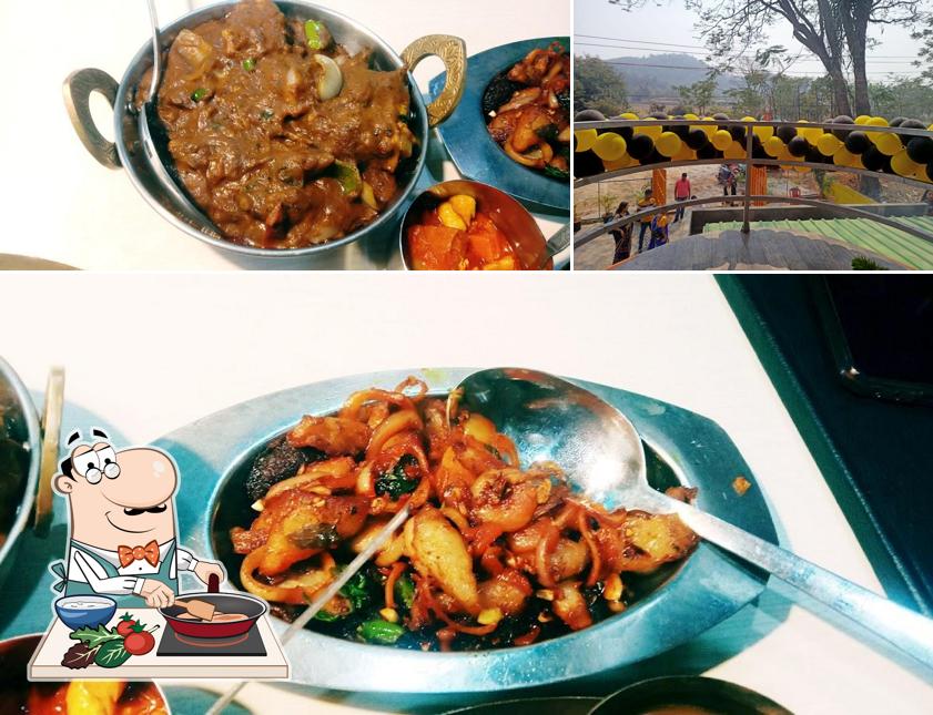 Chicken curry at Jalpan Dhaba & Family Restaurant