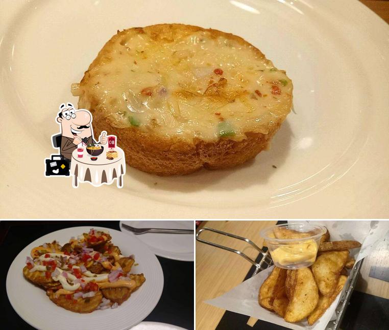 Food at Pizza Hut Inorbit Mall Malad, Mumbai
