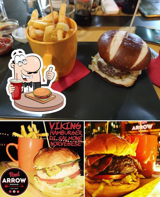 Concediti un bell'hamburger a Red Arrow Roadhouse