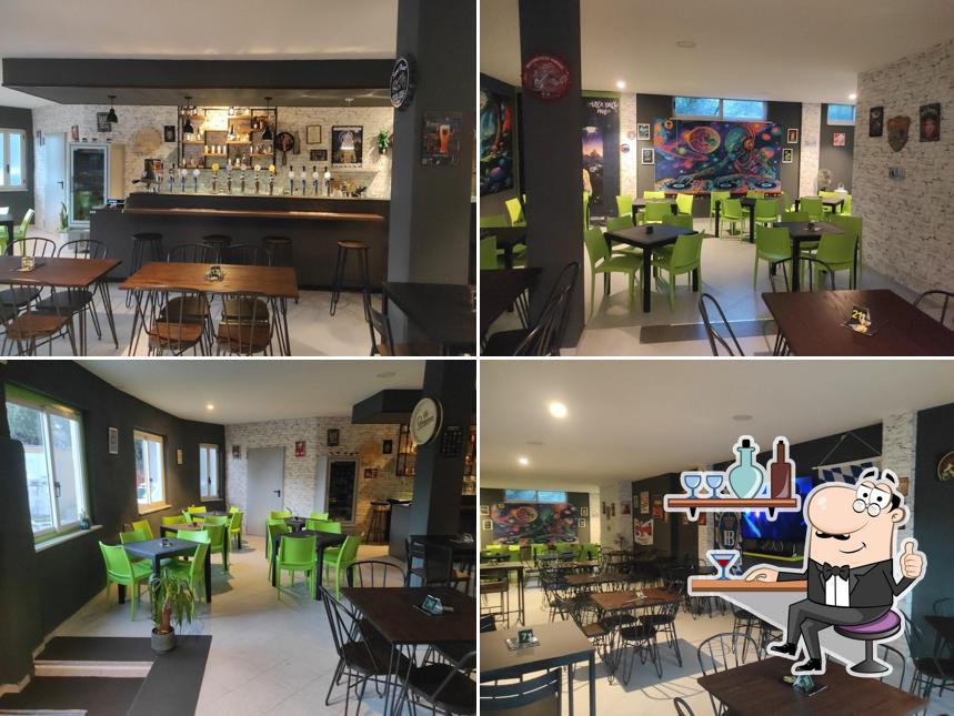 Gli interni di ALIEN BREW PUB