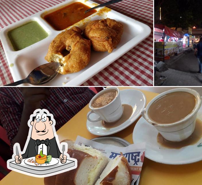 Among various things one can find food and exterior at Delicious Chowpatty / Kisa Veg Corner