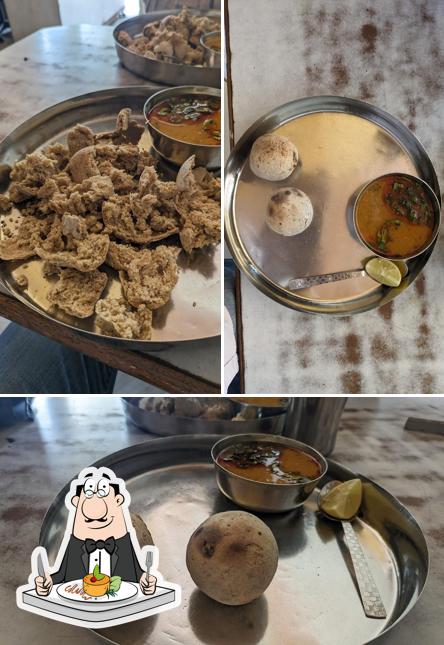Meals at Purohit Dal Bati