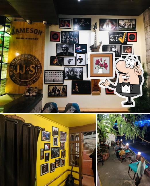 Check out how Sabali (cafe & bakery) looks inside
