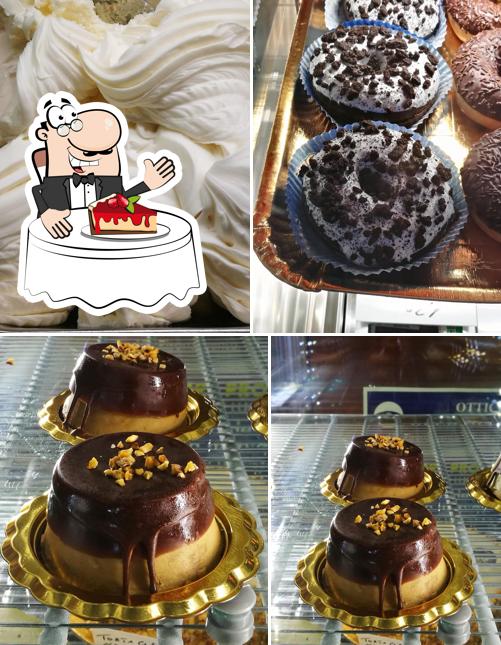 Bar delle Poste serve un'ampia varietà di dolci