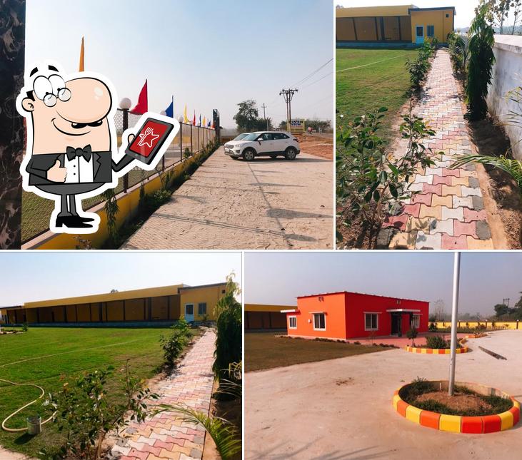 The exterior of River View Food Park(सैनी ढाबा)