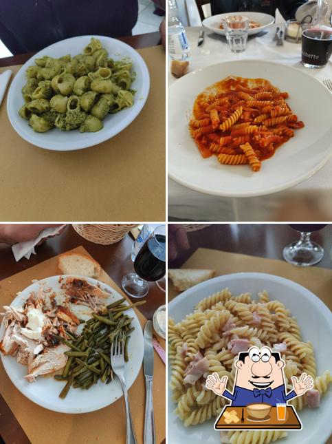 Platti al Trattoria La Cantina Antica
