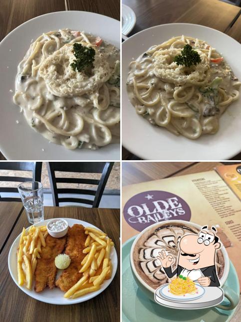 Spaghetti carbonara at Olde Baileys Cafe