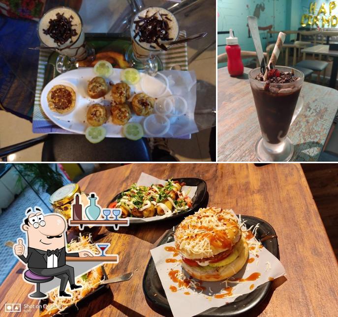 Take a seat at one of the tables at Pokket cafe akurdi railway station